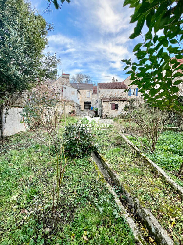 Maison à SAINTRY-SUR-SEINE