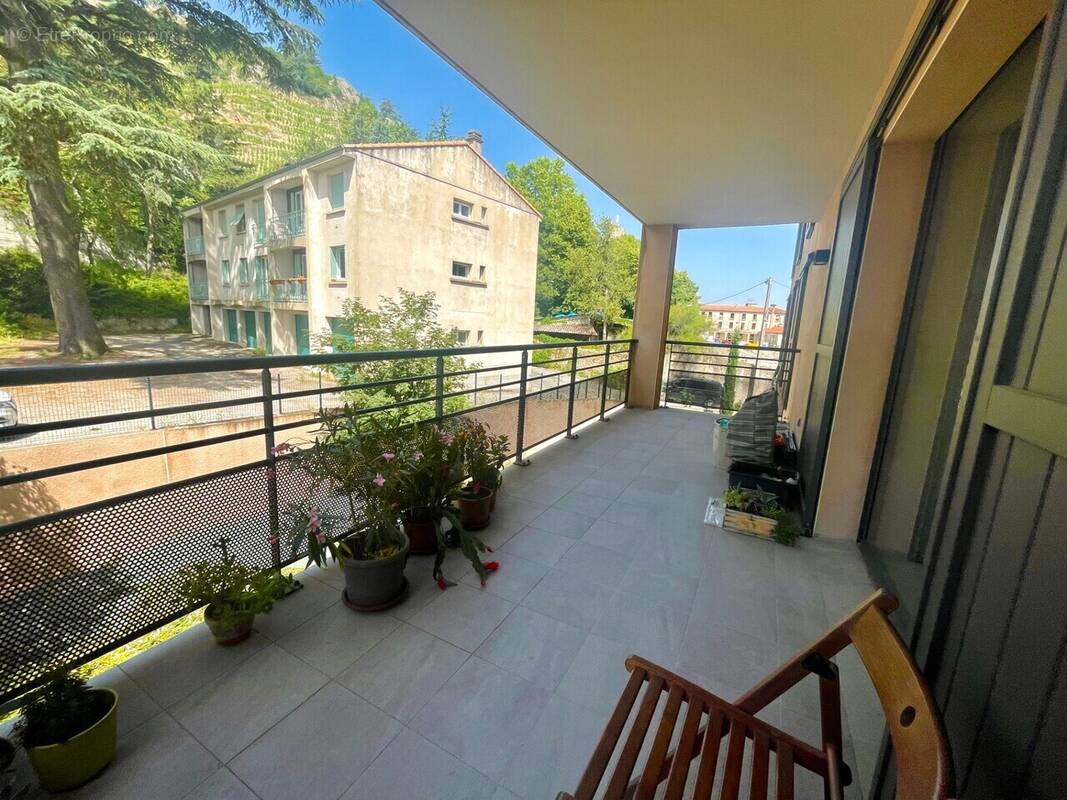 Appartement à TOURNON-SUR-RHONE