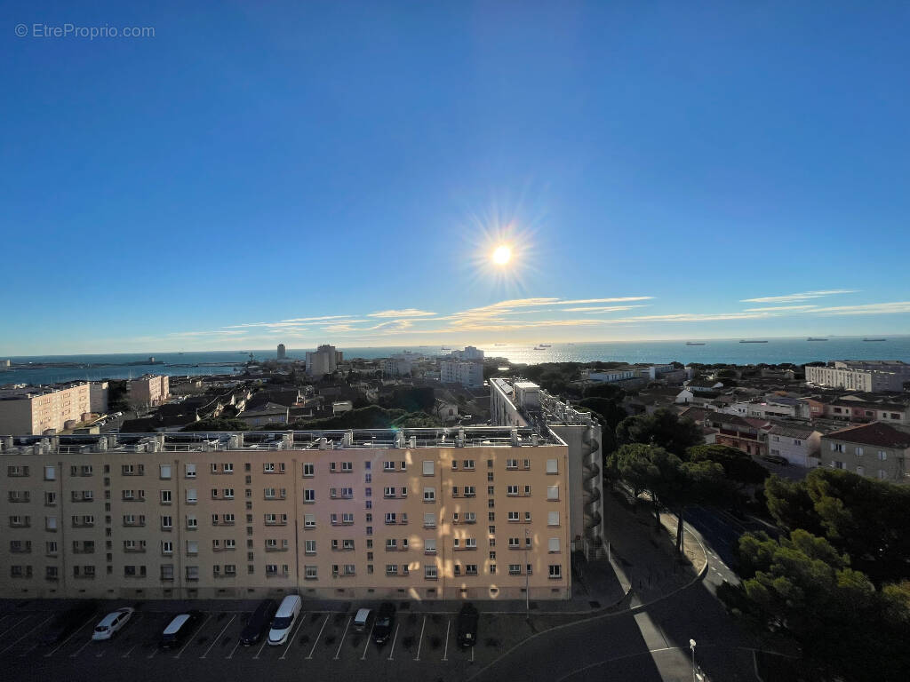 Appartement à PORT-DE-BOUC