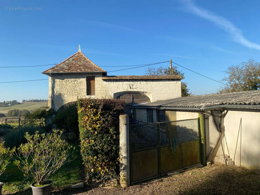 Maison à CHATELLERAULT