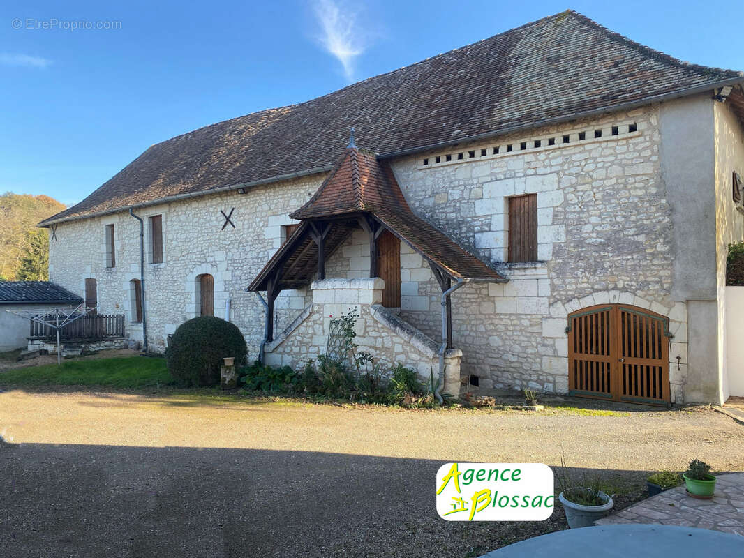 Maison à CHATELLERAULT