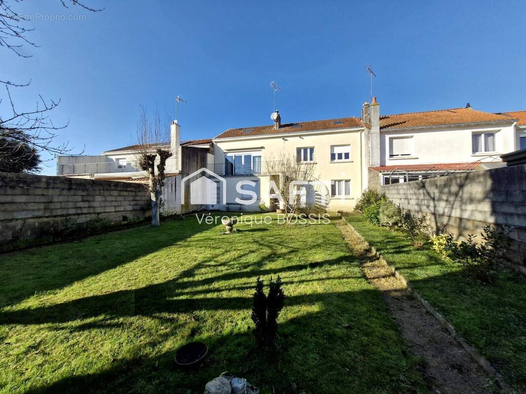 Photo 1 - Maison à LA ROCHE-SUR-YON