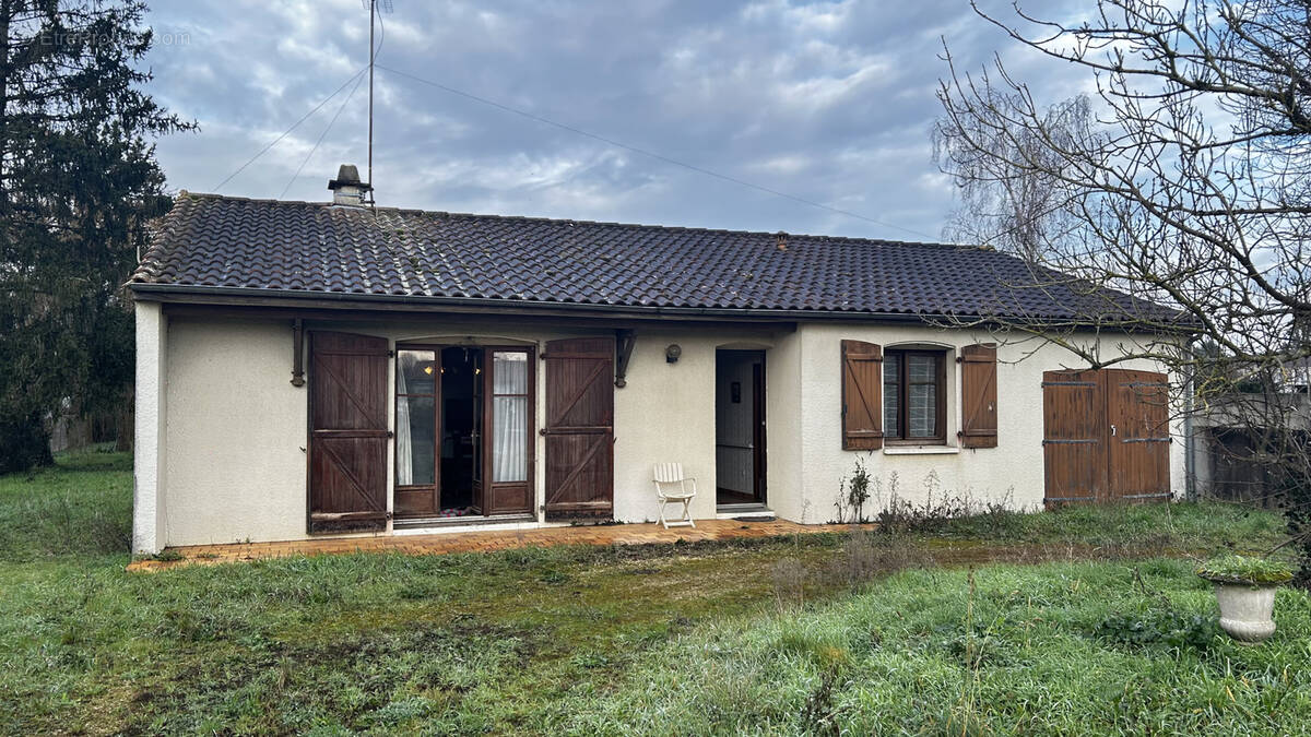 Maison à COULON