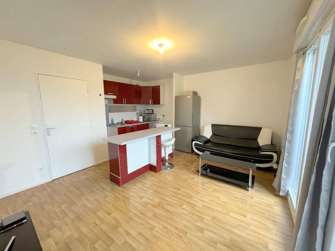 Appartement à LE BLANC-MESNIL