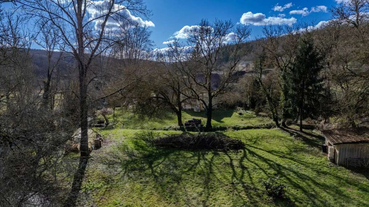 Maison à GOURDON