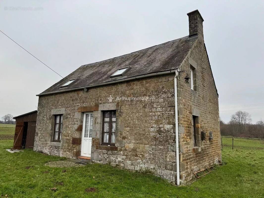 Maison à SAINTE-OPPORTUNE