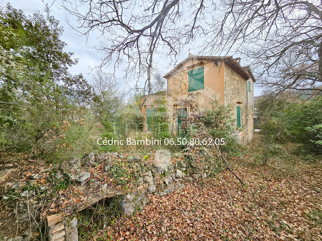 Maison à NANS-LES-PINS