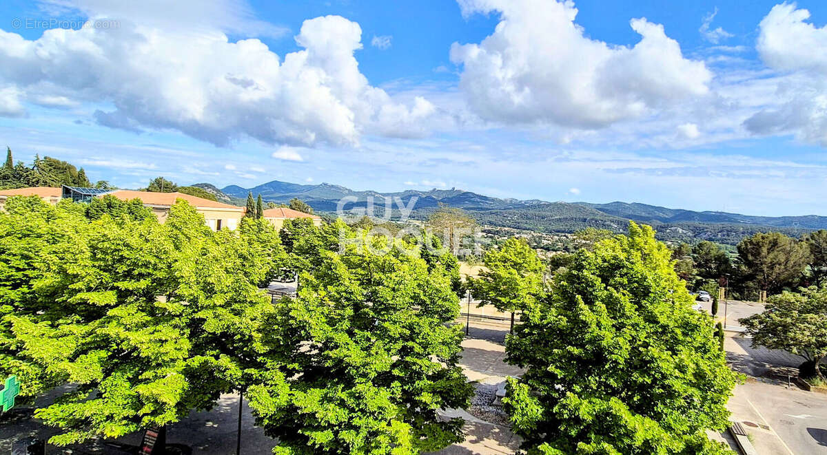 Appartement à BOUC-BEL-AIR