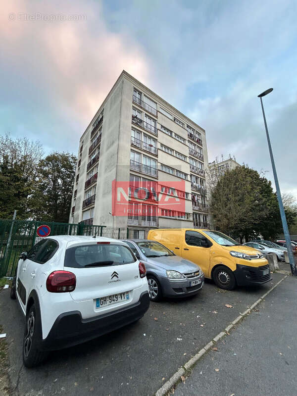 Appartement à VILLIERS-LE-BEL