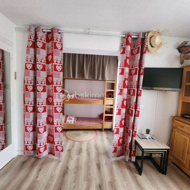 Appartement à PEONE