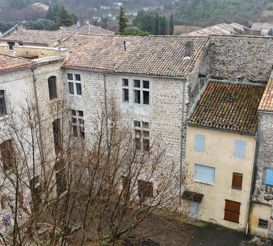 Appartement à SAINT-REMEZE