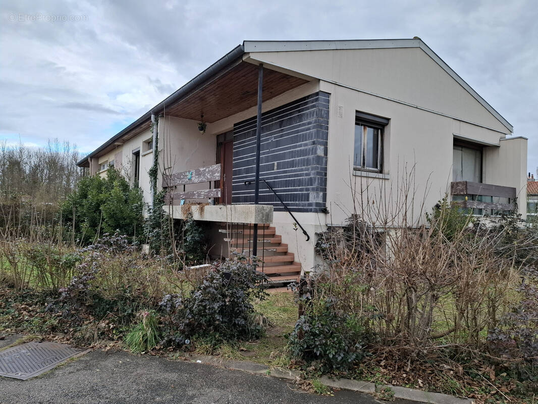 Maison à JARVILLE-LA-MALGRANGE