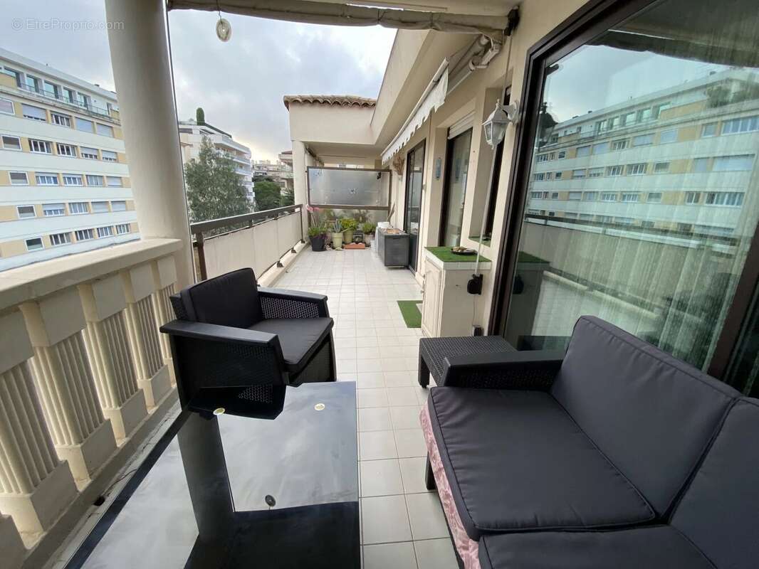 Appartement à CANNES