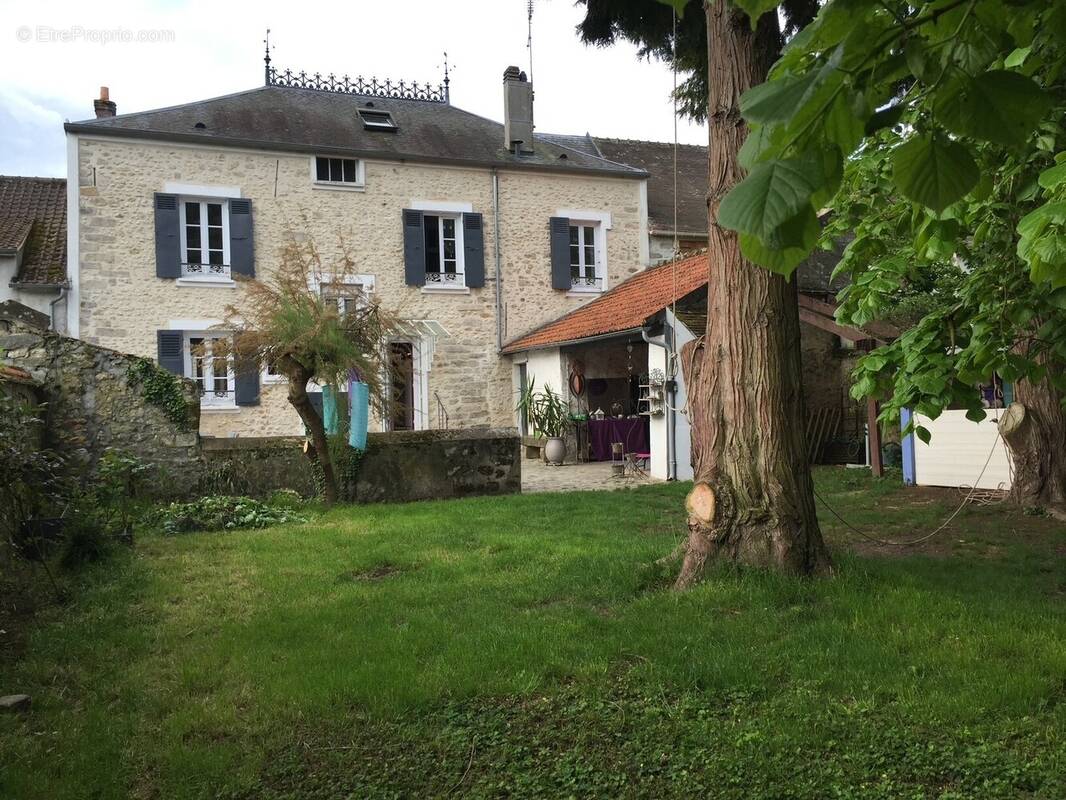 Maison à CELY