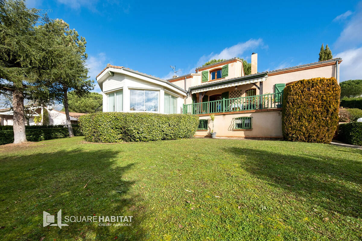 Maison à BRUGUIERES