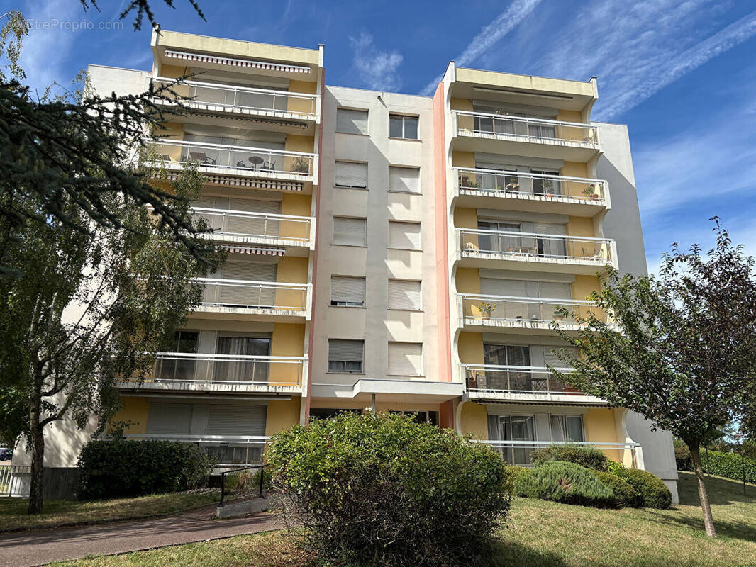 Appartement à FONTAINE-LES-DIJON