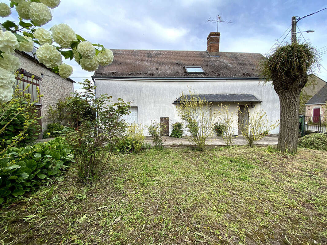 Maison à OUZOUER-LE-MARCHE