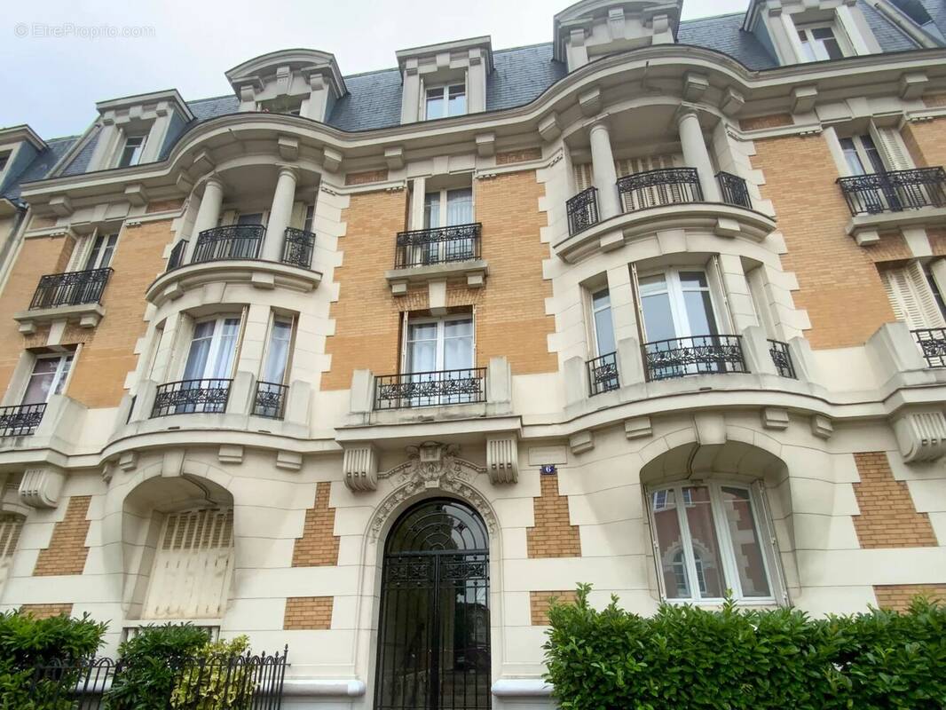 Appartement à LE RAINCY