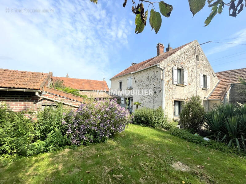 Maison à NOGENT-L&#039;ARTAUD