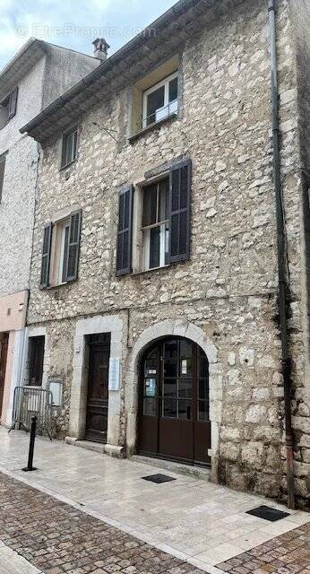 Appartement à LA COLLE-SUR-LOUP