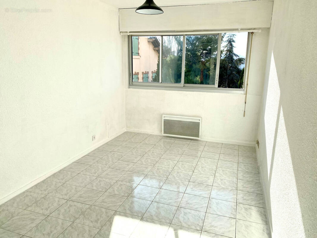 Appartement à MARSEILLE-10E