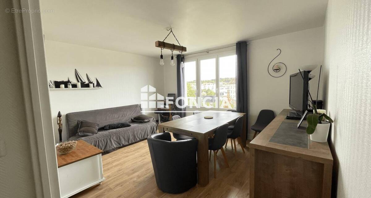 Appartement à POISSY