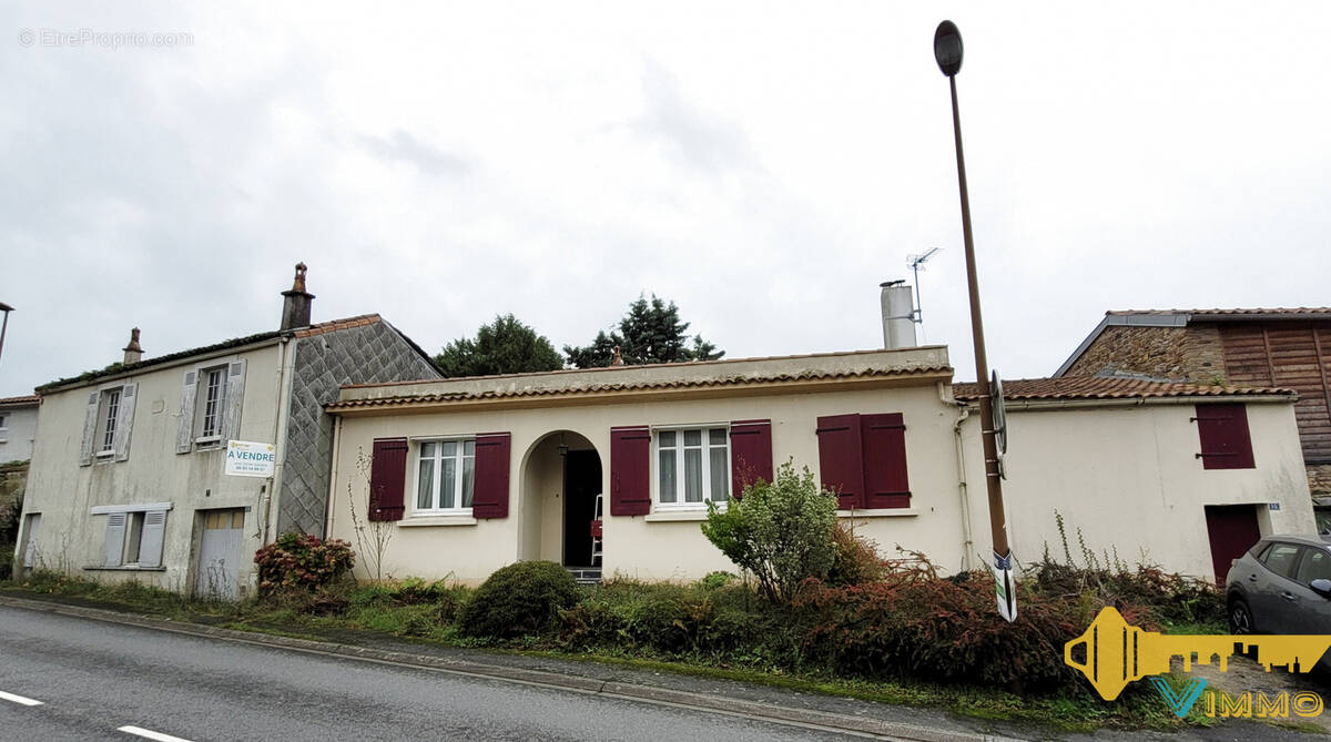 Maison à SAINT-FIACRE-SUR-MAINE