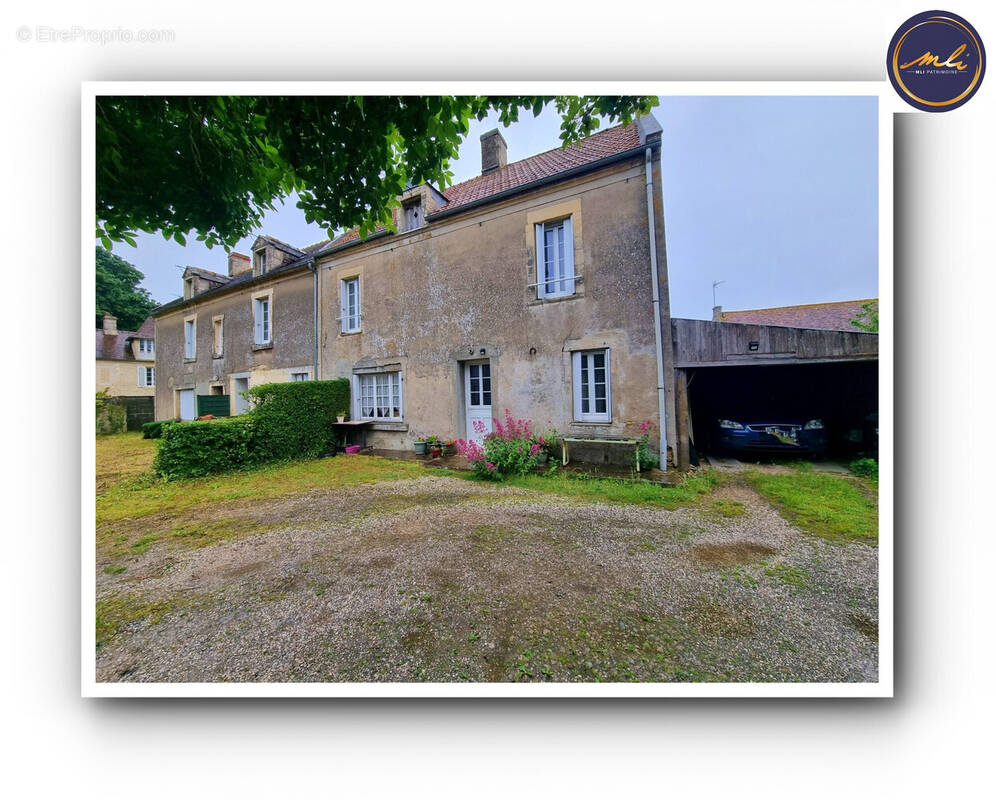 Maison à BERNIERES-SUR-MER