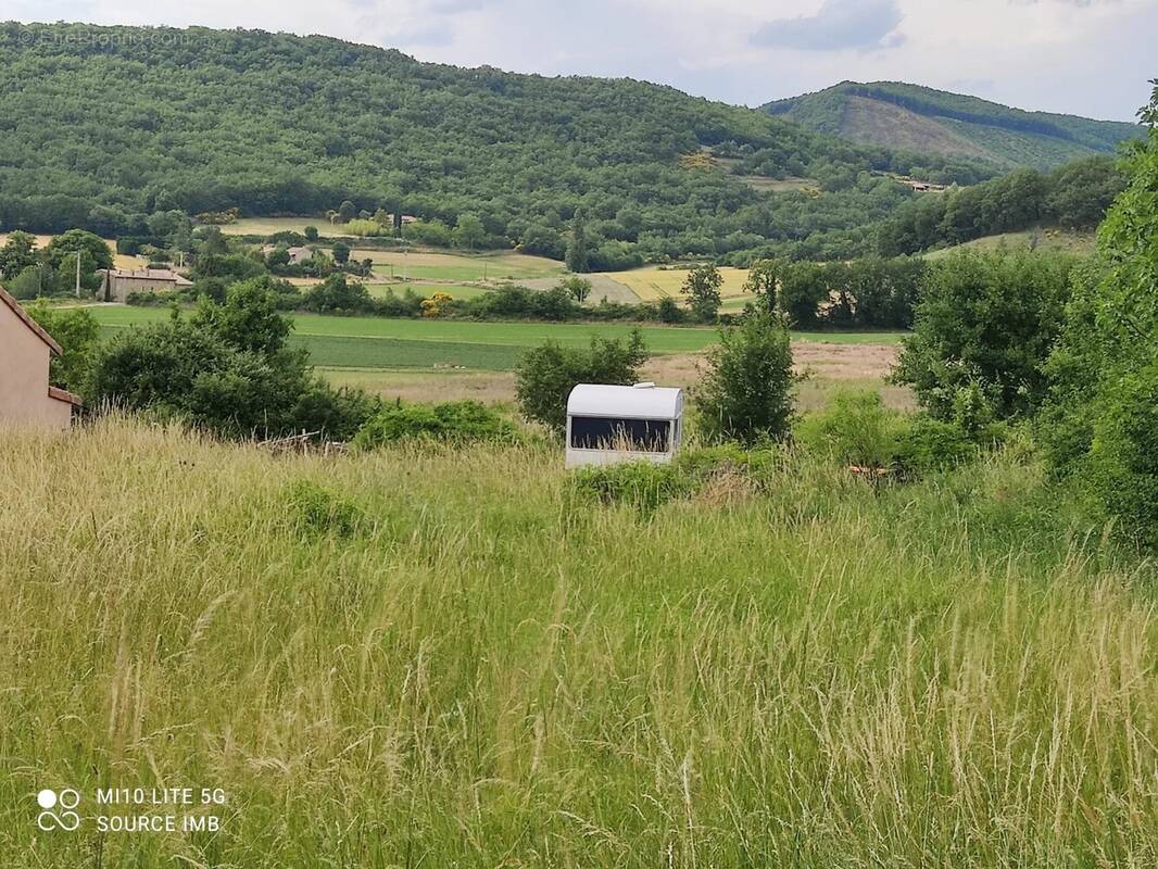 Terrain à PUY-SAINT-MARTIN