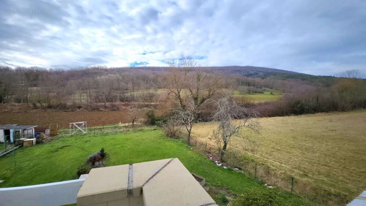 Maison à LA BASTIDE-SUR-L&#039;HERS