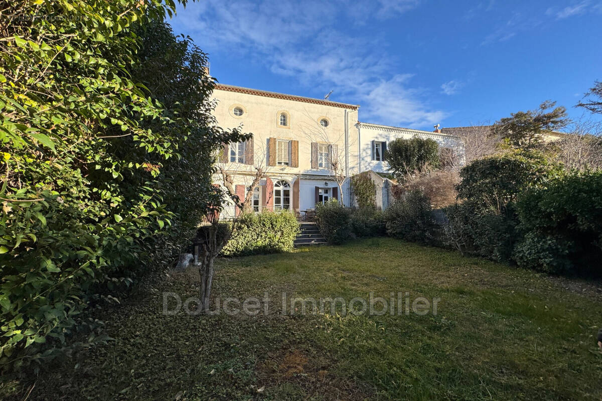 Maison à CAPESTANG