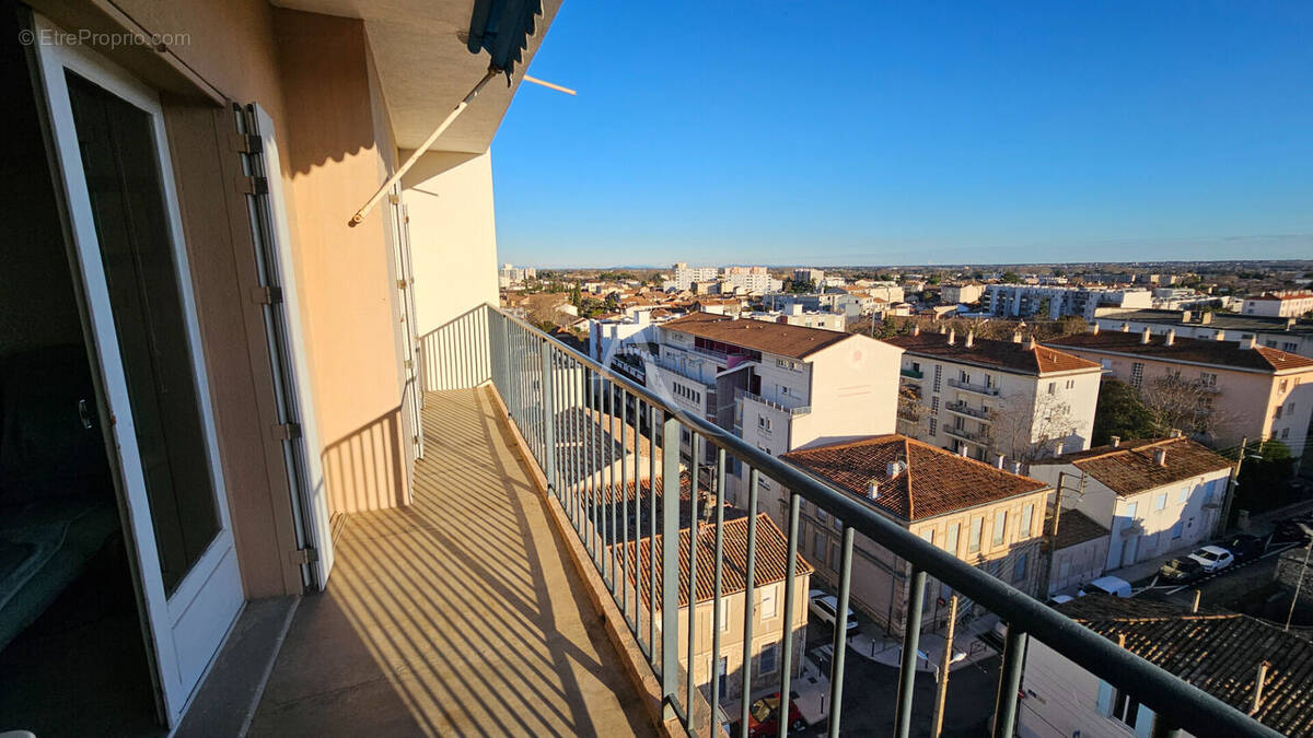 Appartement à NIMES