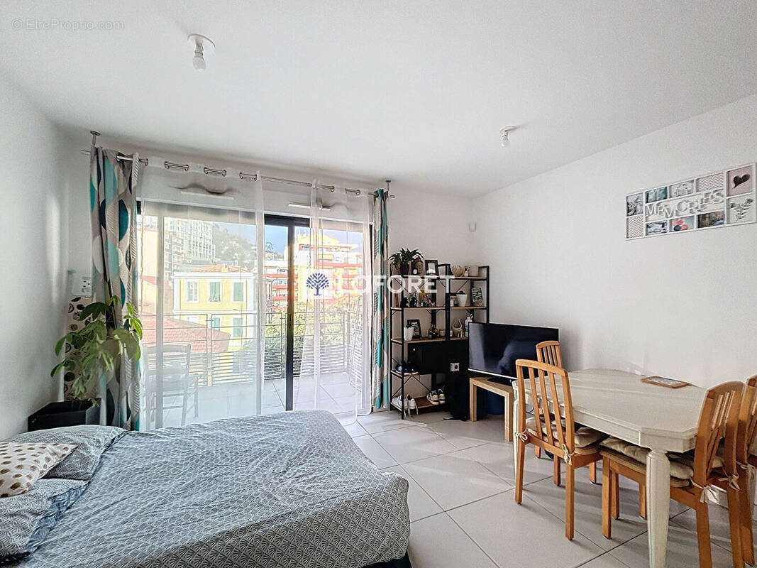 Appartement à MENTON