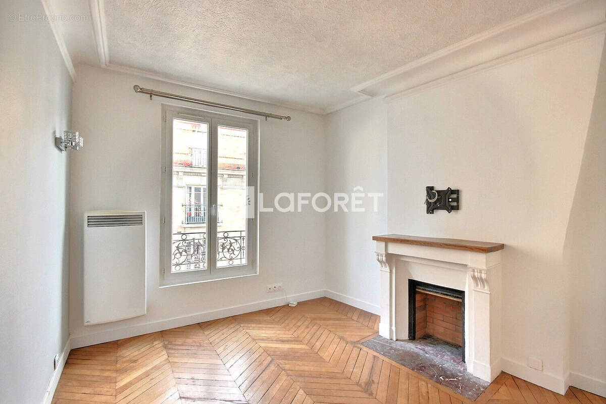 Appartement à SURESNES