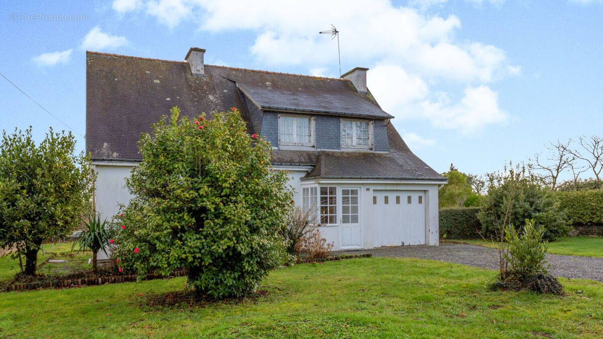 Maison à RIEC-SUR-BELON