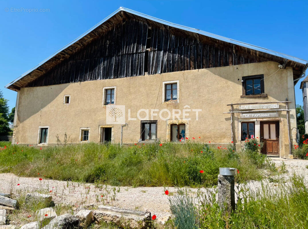 Maison à SAINT-HIPPOLYTE