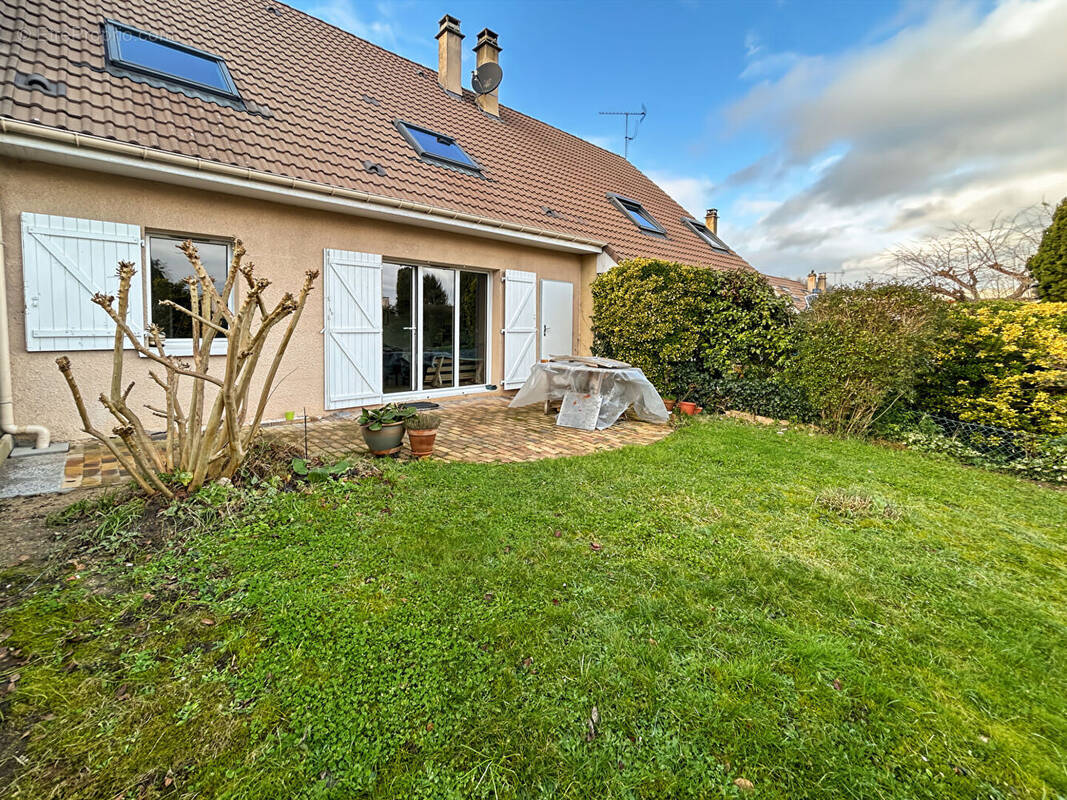 Maison à VILLEBON-SUR-YVETTE