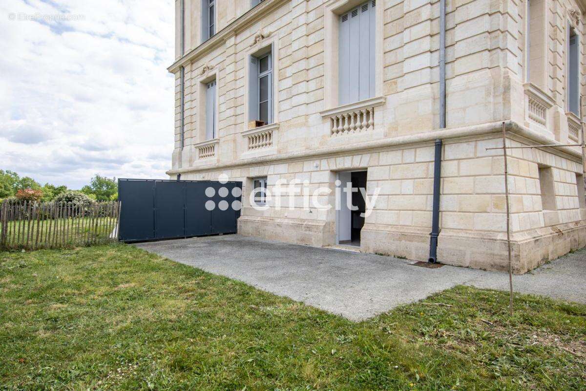 Appartement à BOULIAC