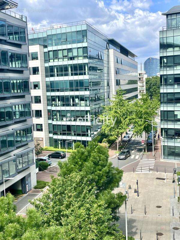 Appartement à ISSY-LES-MOULINEAUX