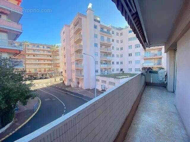 Appartement à CAGNES-SUR-MER