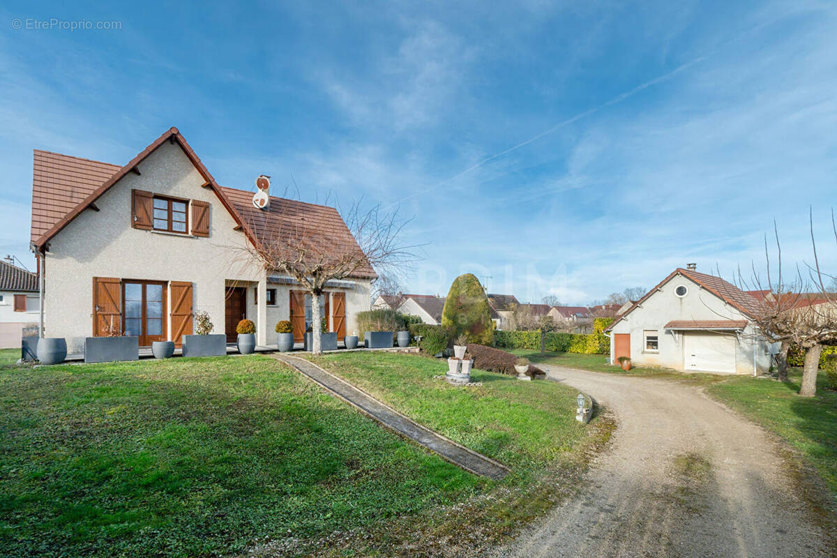 Maison à CHABLIS