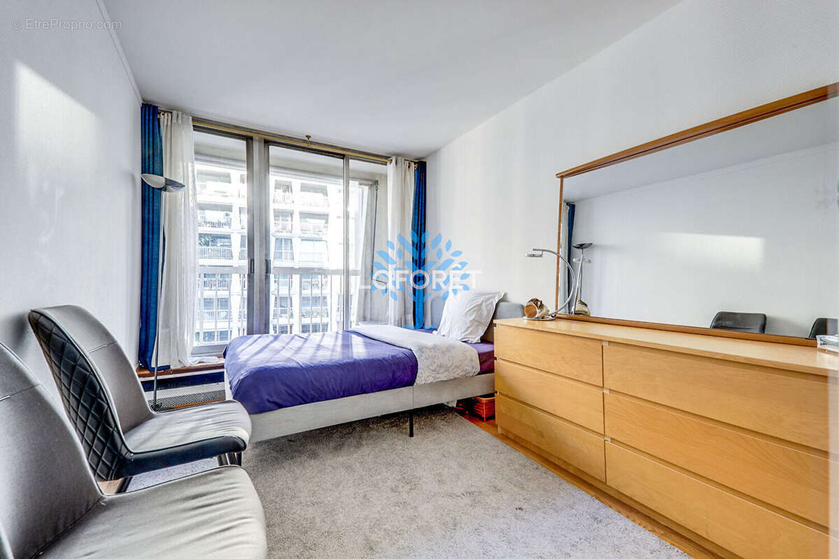 Appartement à PARIS-20E