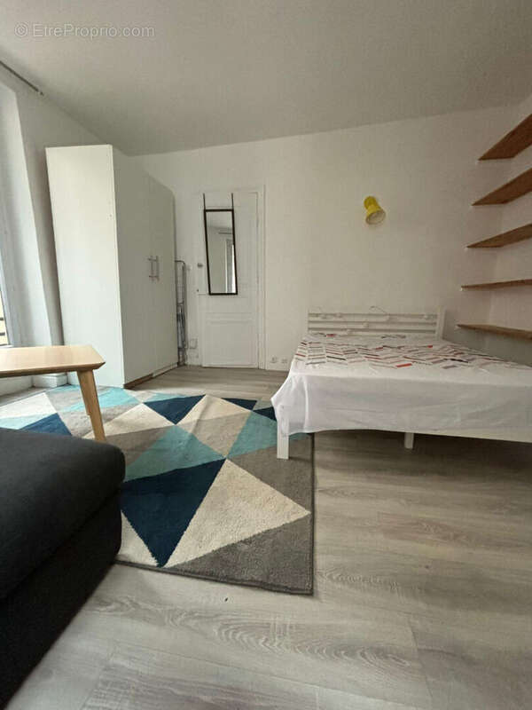 Appartement à PARIS-20E