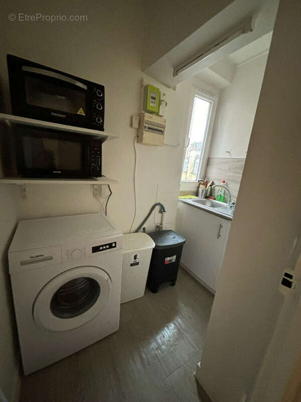 Appartement à PARIS-20E