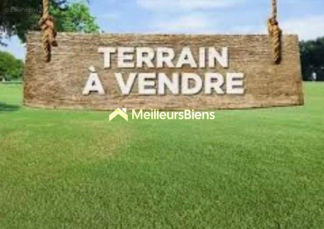 Terrain à LAMENTIN