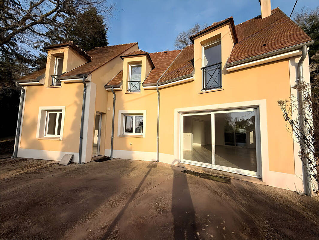 Maison à JOUY-EN-JOSAS