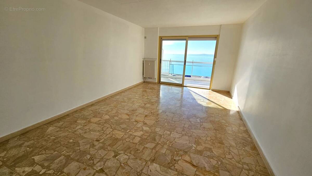 Appartement à CAGNES-SUR-MER