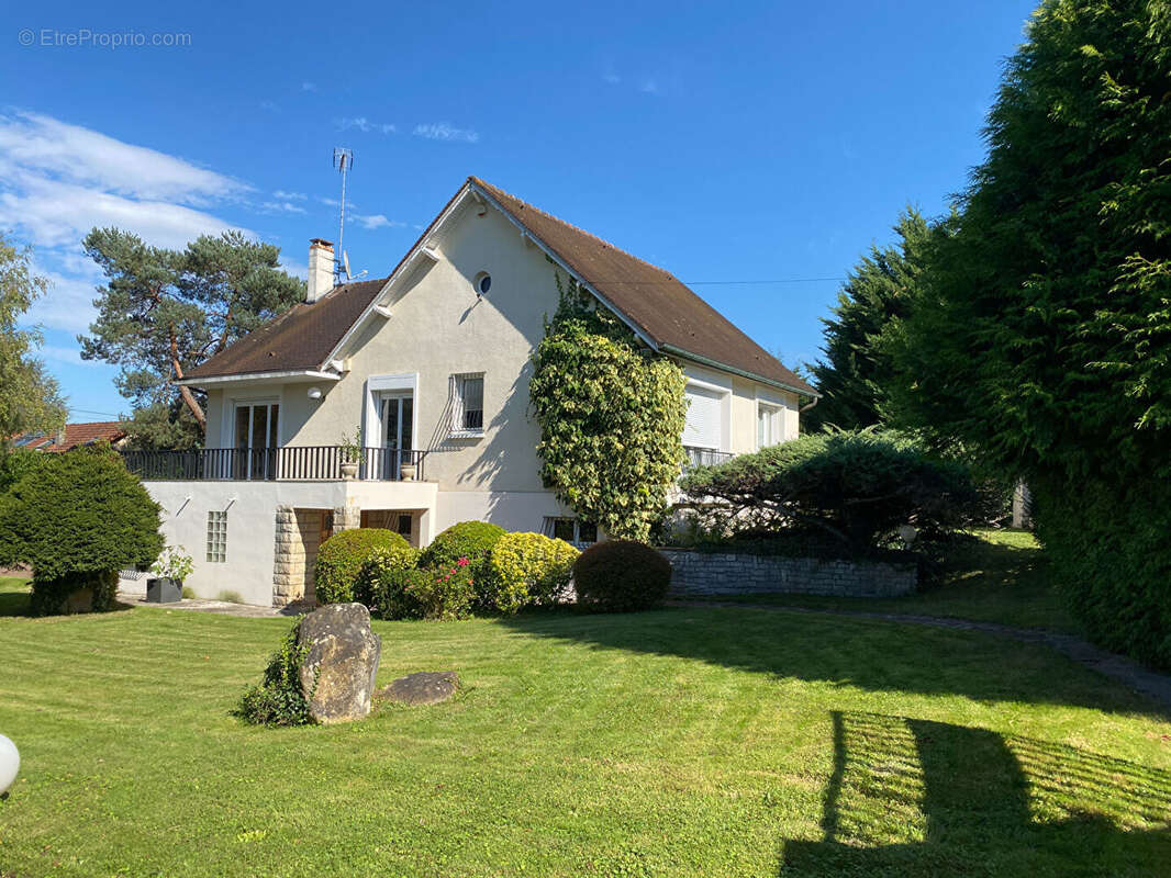 Maison à BOIS-LE-ROI