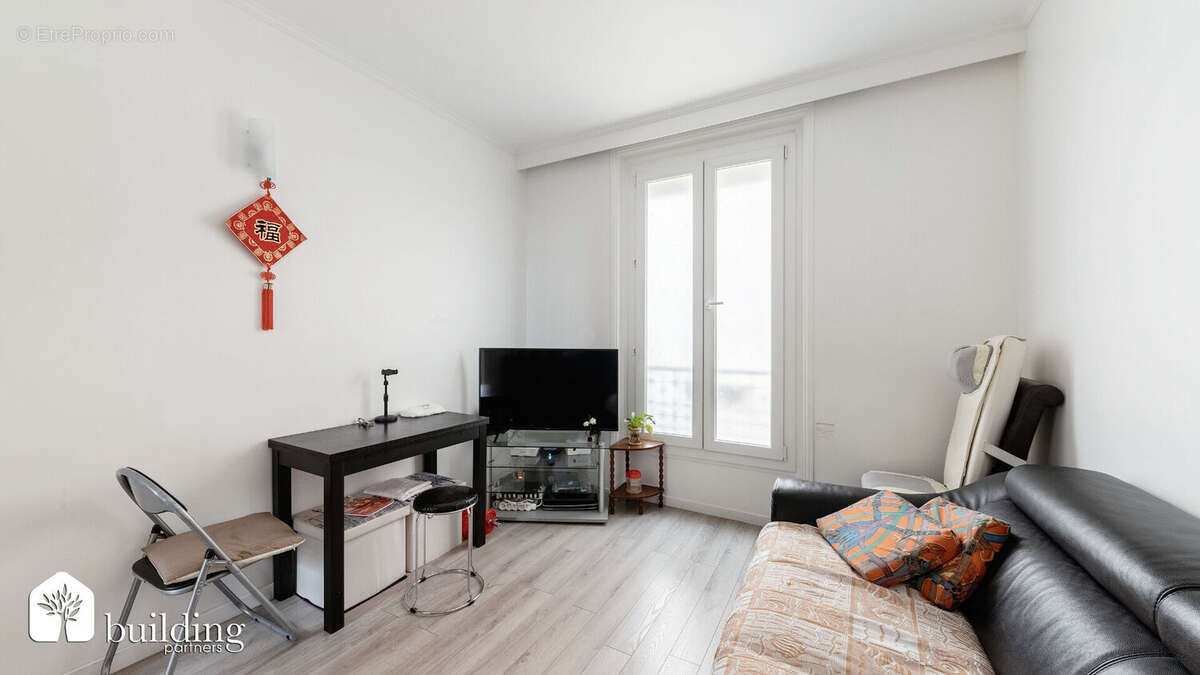 Appartement à LEVALLOIS-PERRET