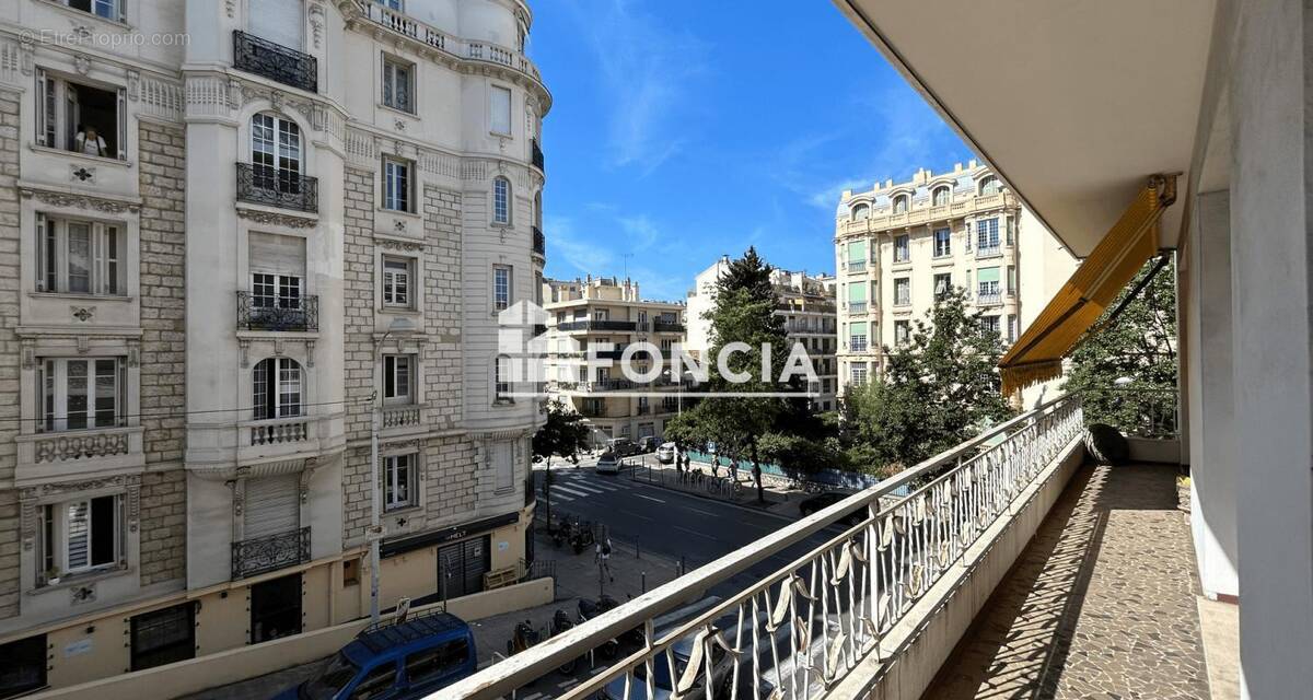 Appartement à NICE